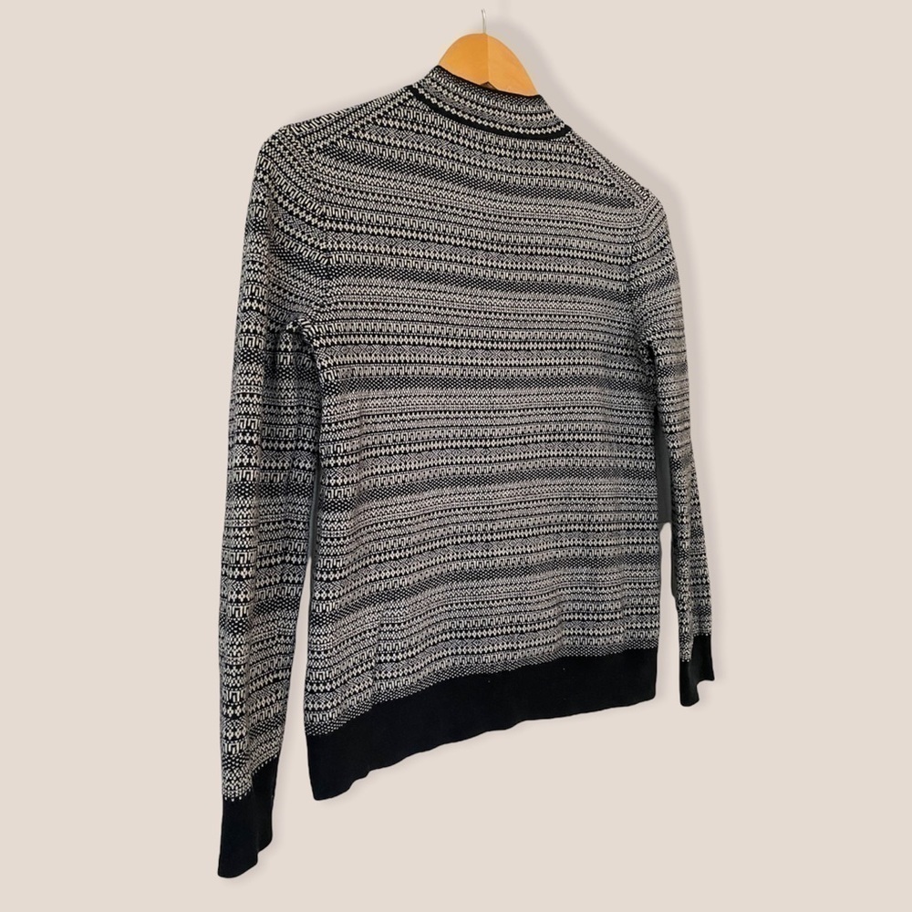 ROOTS Patterned Stretchy Sweatshirt - Picture 8 of 9